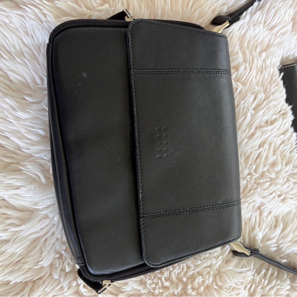 Black Leather Crossbody Bag with Matching Wallet Set - Picture 2 of 8